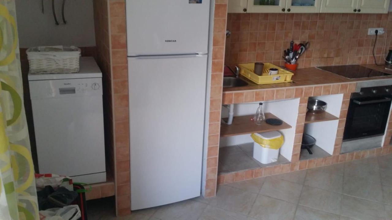 Apartmani Rab - Adrijana & Aleksandra Банёл Экстерьер фото